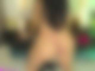 AlaiaSweet's Live Sex Cam Show
