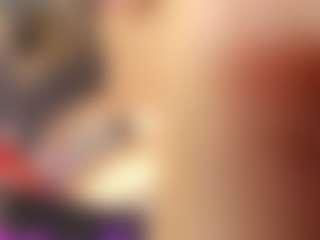 AlaiaSweet's Live Sex Cam Show