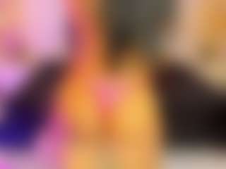 AlaiaSweet's Live Sex Cam Show