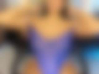 AlaiaSweet's Live Sex Cam Show
