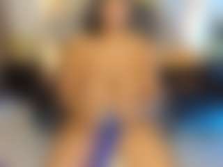 AlaiaSweet's Live Sex Cam Show