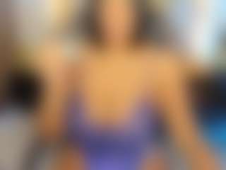 AlaiaSweet's Live Sex Cam Show