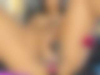 AlaiaSweet's Live Sex Cam Show