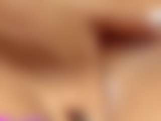 AlaiaSweet's Live Sex Cam Show