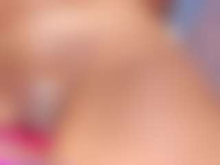 AlaiaSweet's Live Sex Cam Show