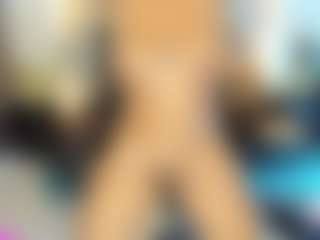 Live cam show with AlaiaSweet - Queer on Cam Slut