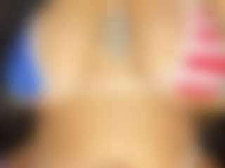 Live cam show with AlaiaSweet - Blowjob Mature on TastyBlacksLive