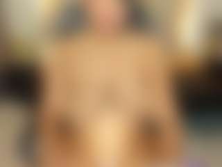 Live cam show with AlaiaSweet - Brown Eyes Mature on Camsoda