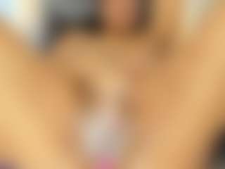 AlaiaSweet's Live Sex Cam Show