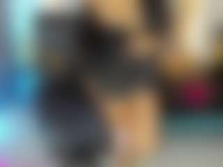 AlaiaSweet's Live Sex Cam Show