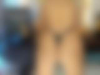 AlaiaSweet's Live Sex Cam Show