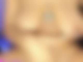 Show en direct avec AlaiaSweet - Curvy MILF sur Camsoda