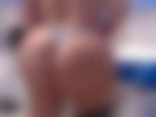 Real Diamond Doll's Live Sex Cam Show