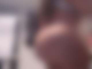 Show de cam sexual en vivo de Real Diamond Doll