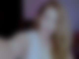 Live cam show with Eleonores - Oil on Dolls Live