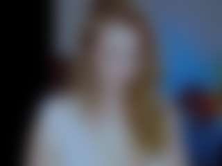 Live cam show with Eleonores - Blue Eyes on SmokeAndPoke