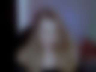 Spettacolo in cam dal vivo con Eleonores - Smoke su Camsoda