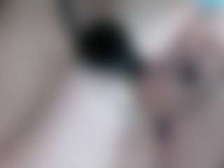 Live cam show with mayasmith - Living Room on xxxlivecams.org