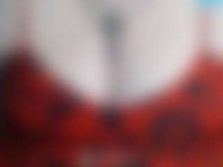 Live cam show with mayasmith - Living Room on madthumbs