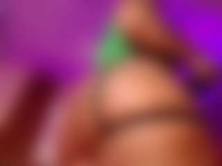 rihanarose's Live Sex Cam Show
