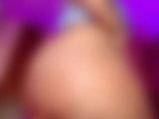 rihanarose's Live Sex Cam Show