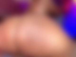 rihanarose's Live Sex Cam Show