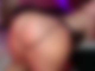 rihanarose's Live Sex Cam Show