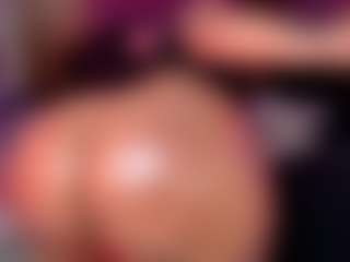 Live cam show with rihanarose - Ebony Lovense on Camming Site | colombia