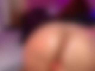 Show di cam dal vivo di rihanarose