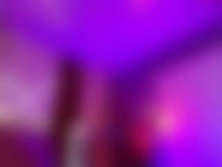 Live cam show with rihanarose - Ebony Big Tits on Camming Site