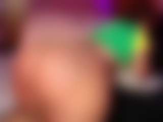 Live cam show with rihanarose - Joi on Camsoda