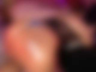 rihanarose's Live Sex Cam Show