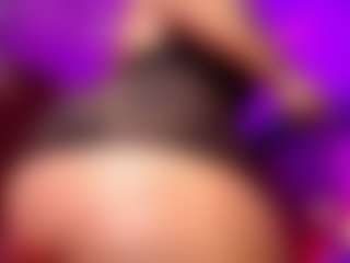 rihanarose's Live Sex Cam Show