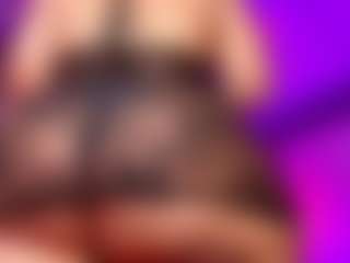 Live cam show with rihanarose - Lush on boobsie.com