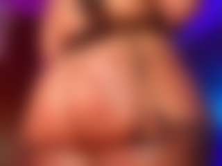 Live cam show with rihanarose - Dirty on Gym Cam Girls