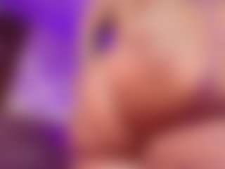 Live cam show with rihanarose - Big Ass on sexylive.show