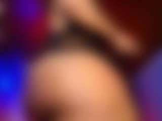rihanarose's Live Sex Cam Show