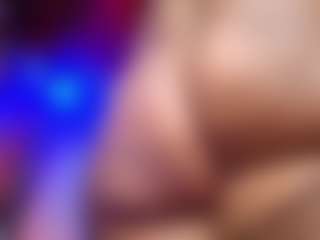 rihanarose's Live Sex Cam Show
