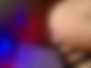 Live cam show with rihanarose - Squirt on CamwithHer