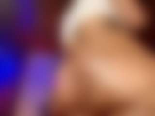 Live cam show with rihanarose - Ride Torso on Lustler