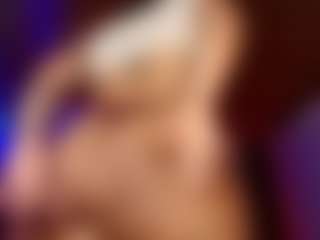 Live cam show with rihanarose - Tease Brown Hair on LiveSexCams6