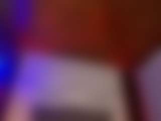 Live cam show with rihanarose - Ebony Squirt on CamSextacy