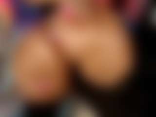 rihanarose's Live Sex Cam Show