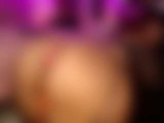 rihanarose's Live Sex Cam Show