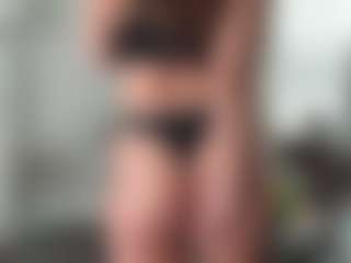 Live cam show with Lokilopez - Curvy on CamClone