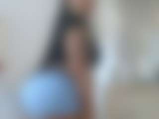 Mulatto Mamiii's Live Sex Cam Show