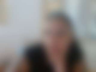 Mulatto Mamiii's Live Sex Cam Show