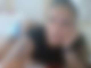 Mulatto Mamiii's Live Sex Cam Show