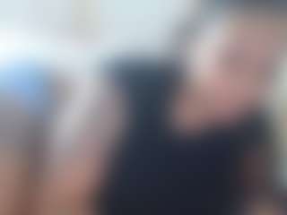 Mulatto Mamiii's Live Sex Cam Show