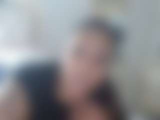 Mulatto Mamiii's Live Sex Cam Show